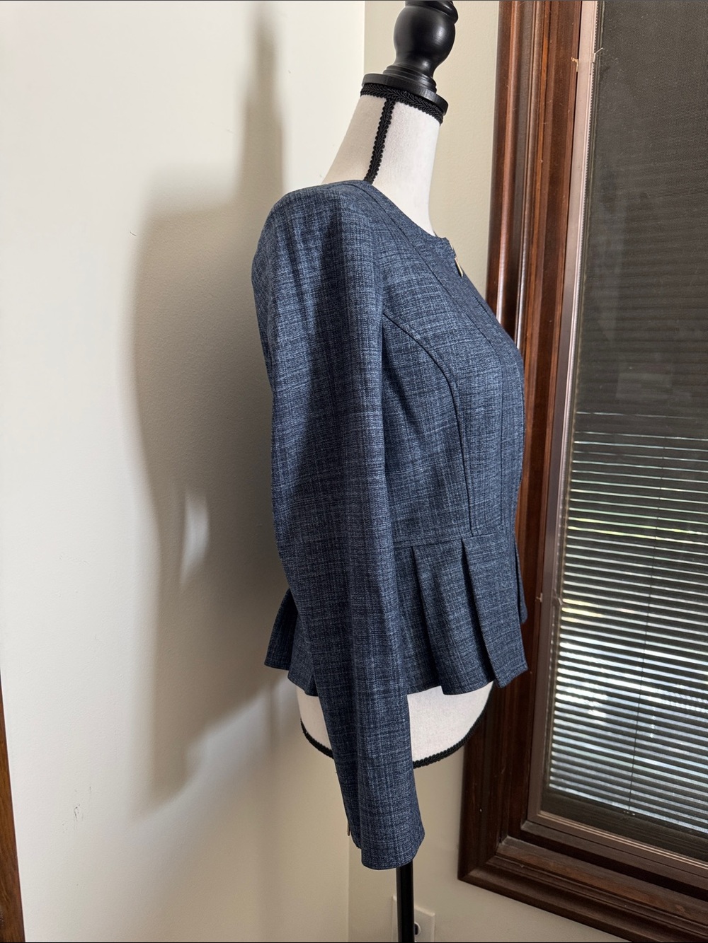 White House Black Market | Sea Blue Crosshatch Flirty Peplum Jacket Size 2 - Picture 2 of 11